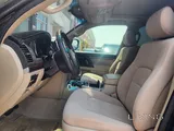 تويوتا لاند كروزر جي إكس أر 2018 بمحرك V8